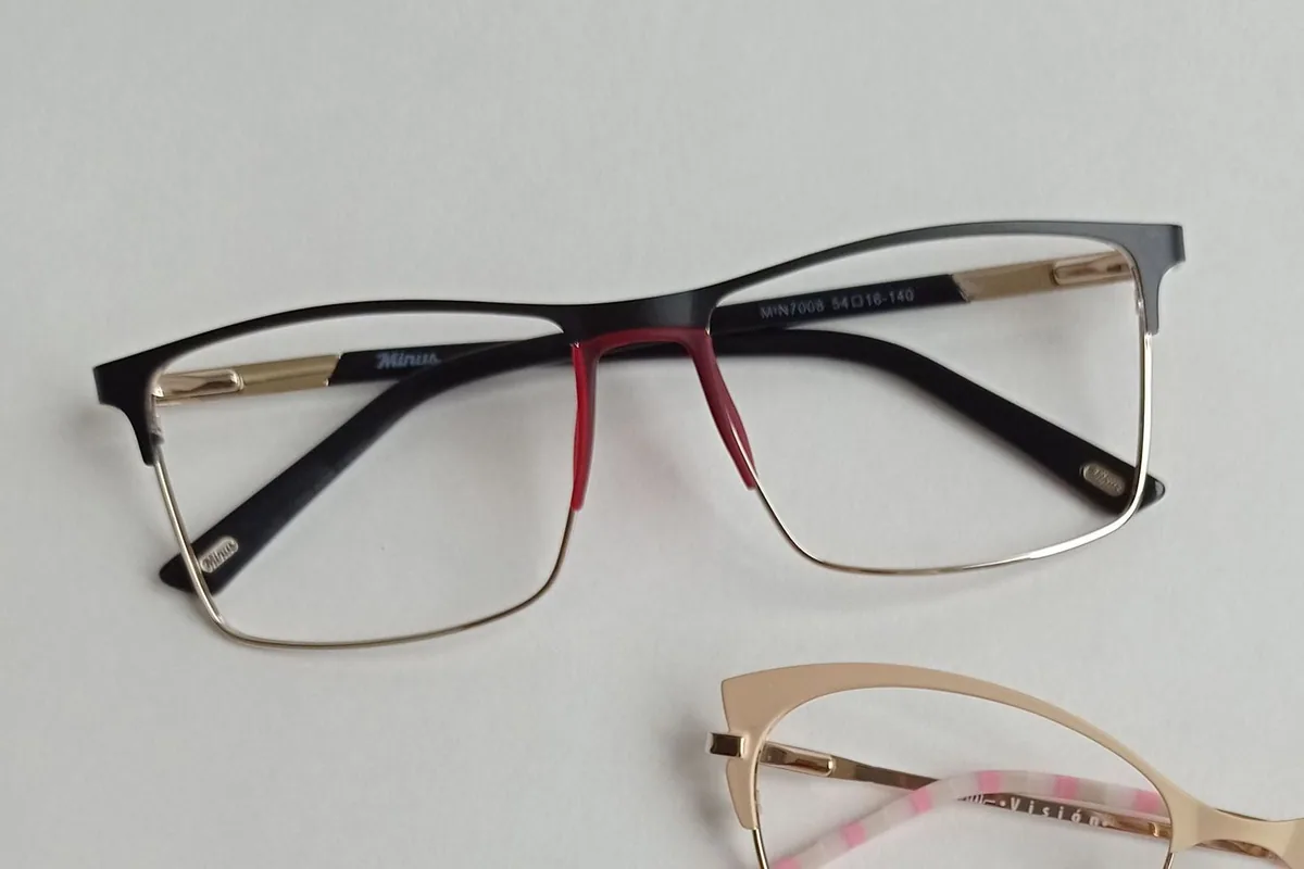 Classic Rectangle Metal Frame
